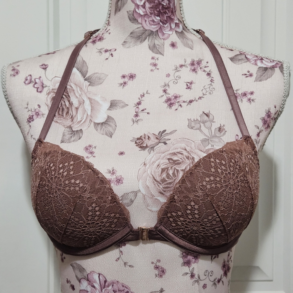 PINK Victoria's Secret Lace Back Front Closure Bra